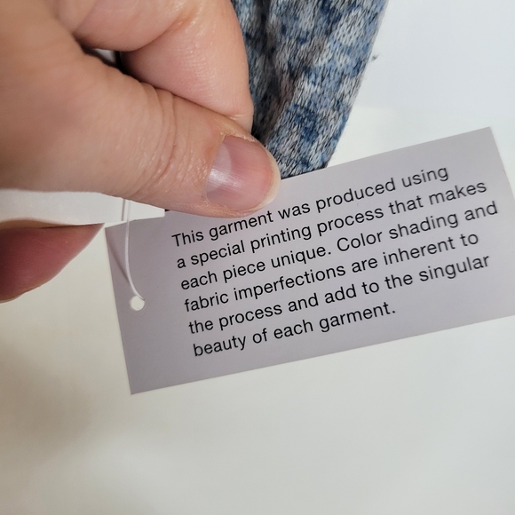 Style & Co NWT Womens/Tens floral T-shirt Size XS - Picture 4 of 9